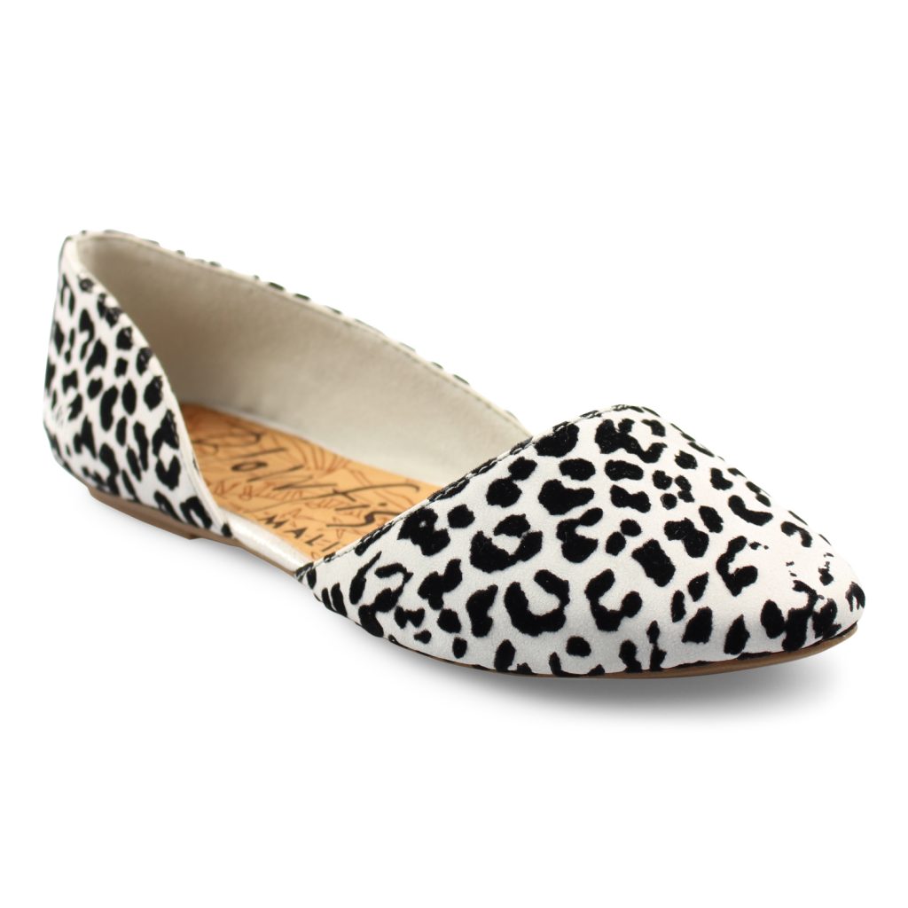 leopard print t strap sandals
